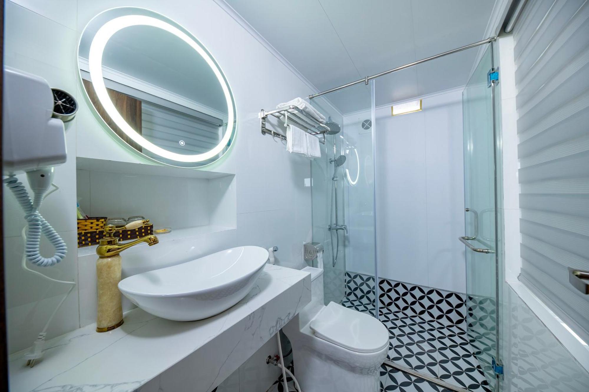 Phòng Deluxe Giường Đôi
